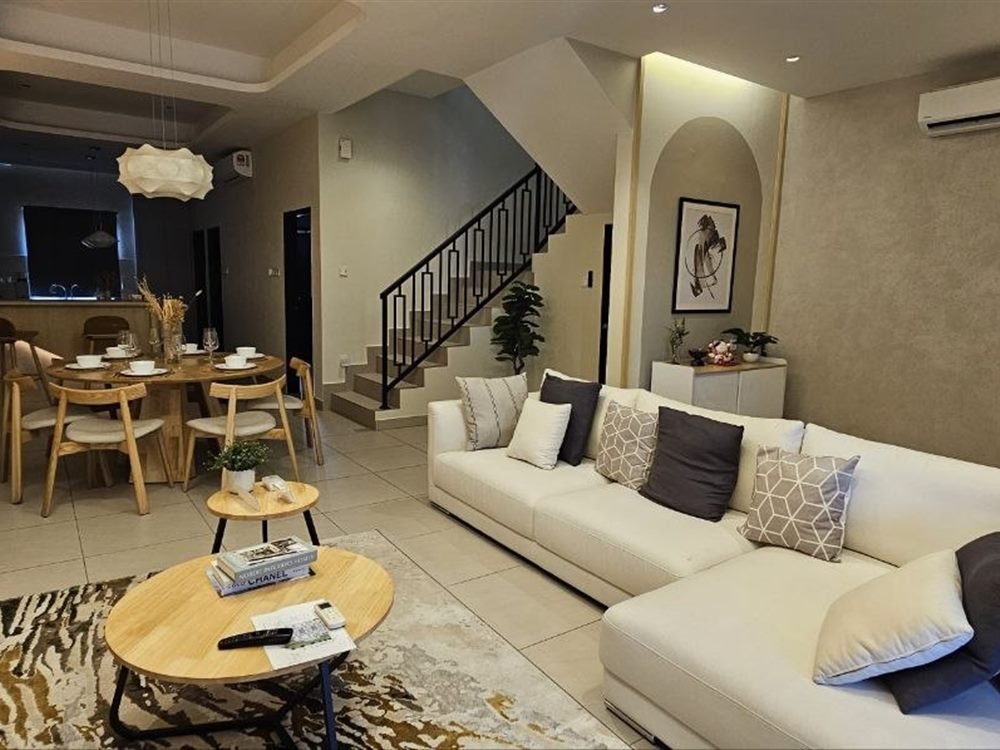 Double Storey Terrace show unit — view 6