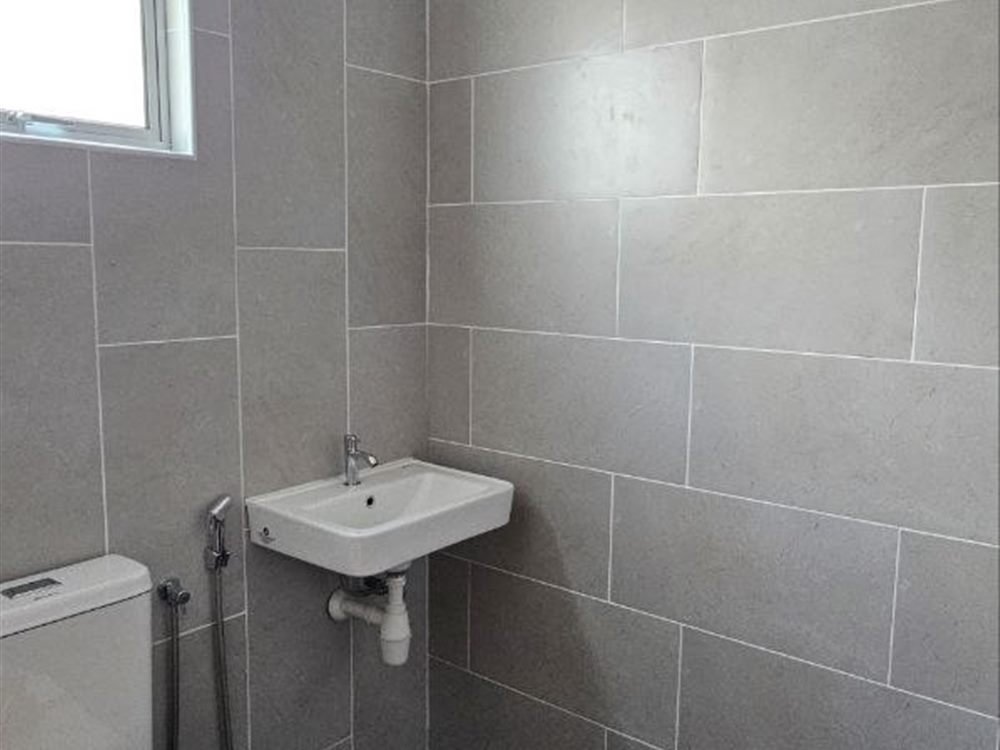 Double Storey Terrace show unit — view 18