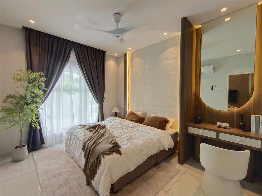 Terrace show unit — view 7